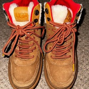 Chestnut and red UGG sneaker boots- worn once - size 7